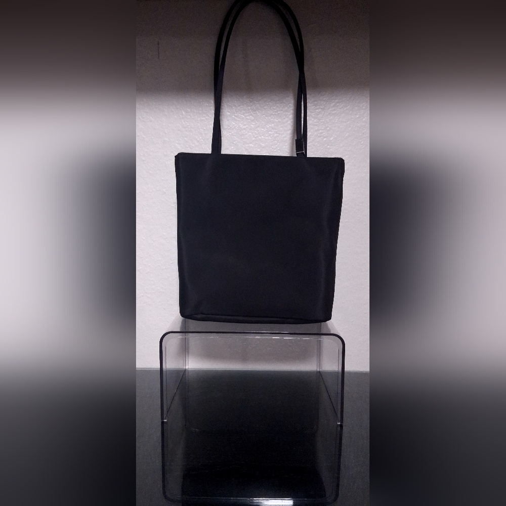 Nine West Black Shoulder Bag - Picture 13 of 13